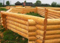 Монолит, кирпич или древесина: что выбрать для строительства?